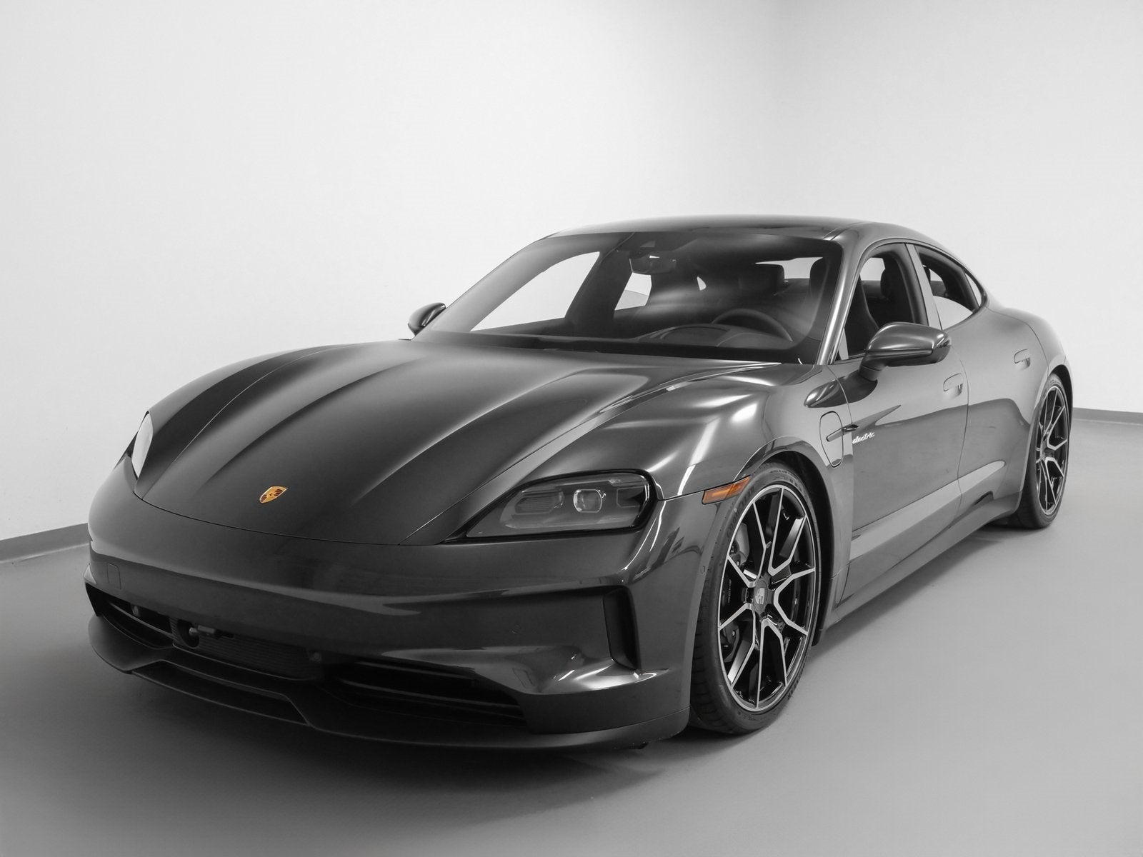 2025 Porsche Taycan Taycan