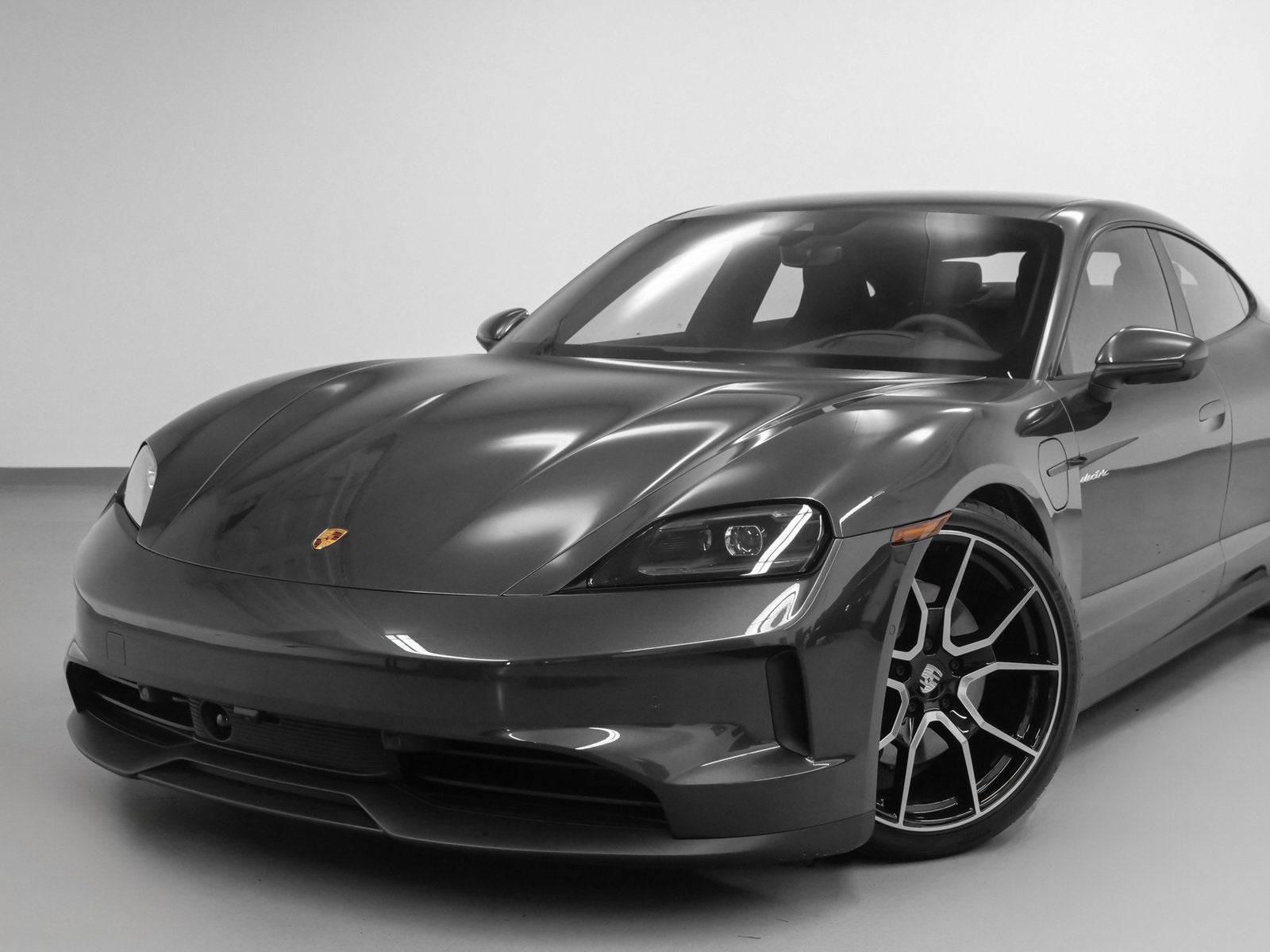 2025 Porsche Taycan Taycan