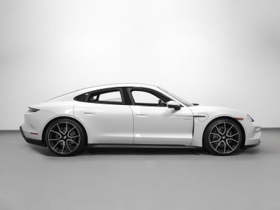 2026 Porsche Taycan 4
