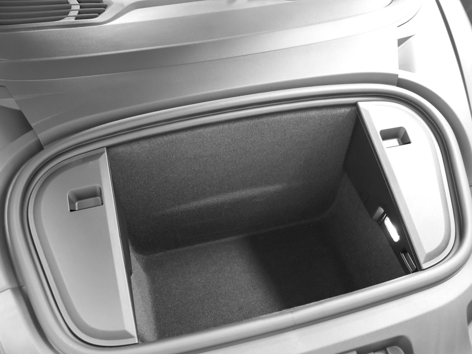 2026 Porsche Taycan 4