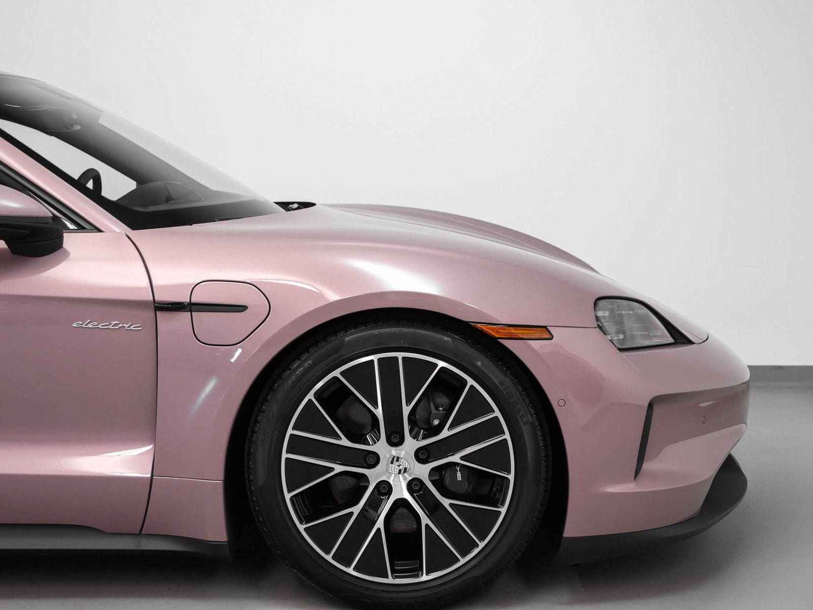 2025 Porsche Taycan Taycan 4