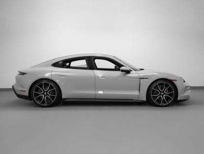 2025 Porsche Taycan Taycan