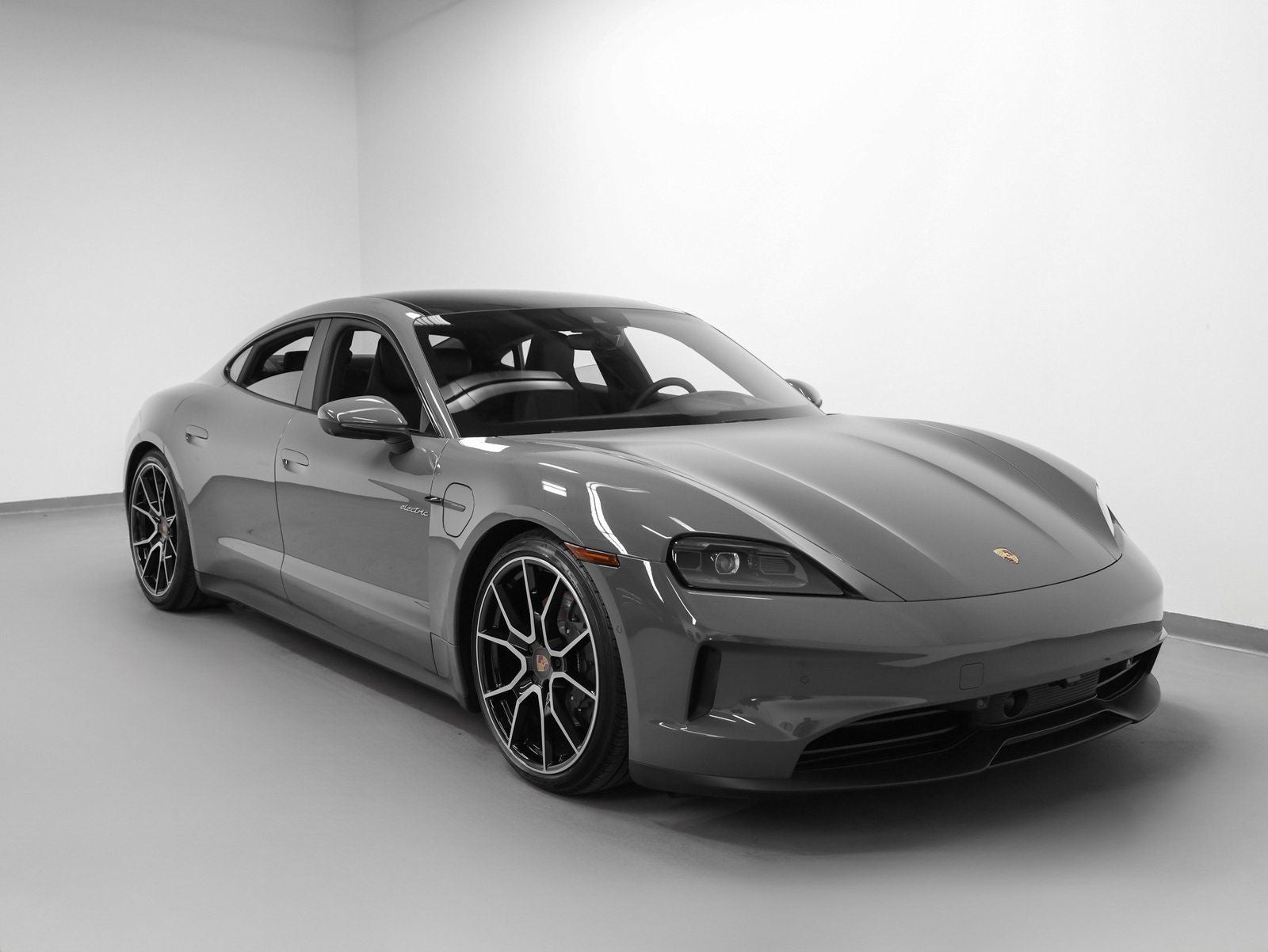 2025 Porsche Taycan Taycan 4