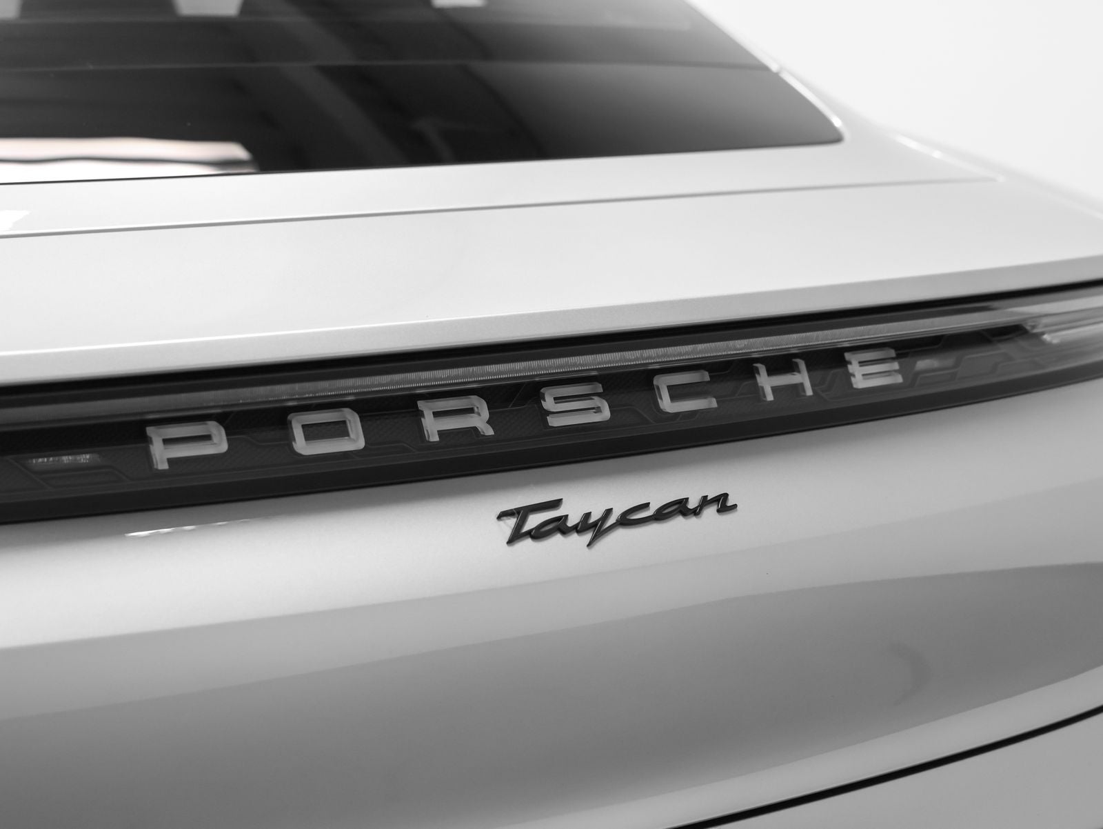 2021 Porsche Taycan Base