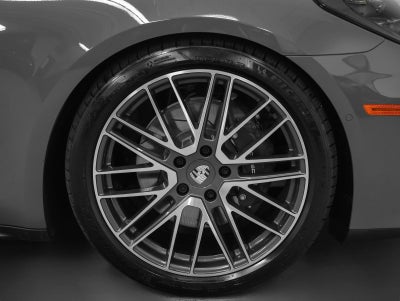 2026 Porsche Panamera Panamera 4