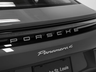 2026 Porsche Panamera Panamera 4