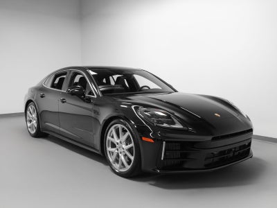 2026 Porsche Panamera Panamera 4