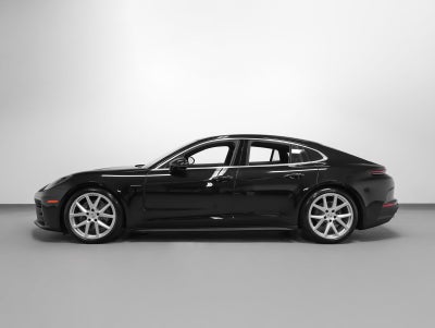 2026 Porsche Panamera Panamera 4