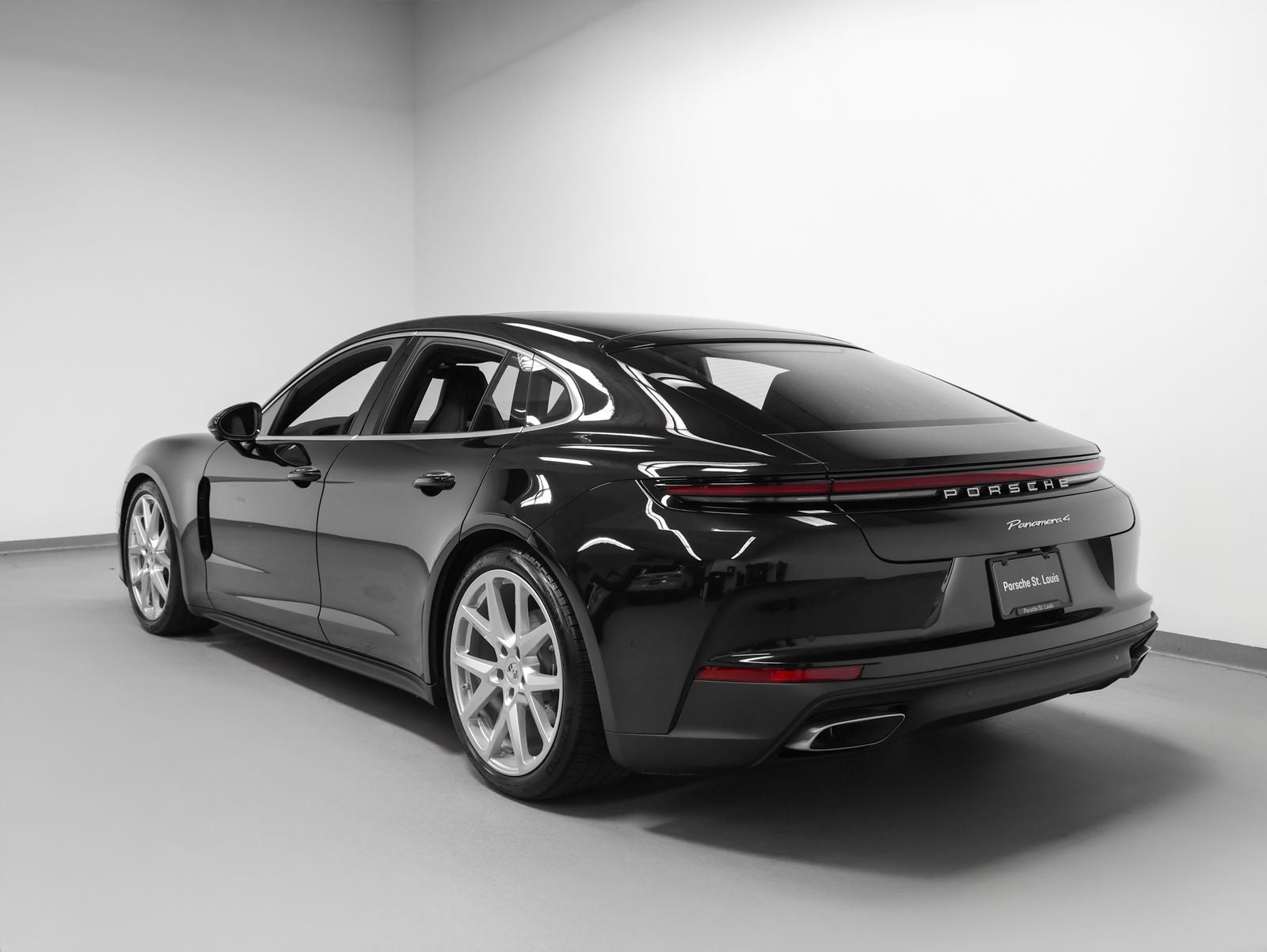 2026 Porsche Panamera Panamera 4