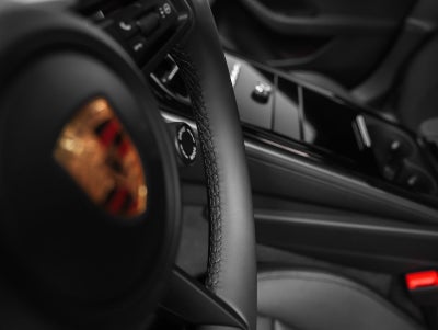 2026 Porsche Panamera Panamera 4