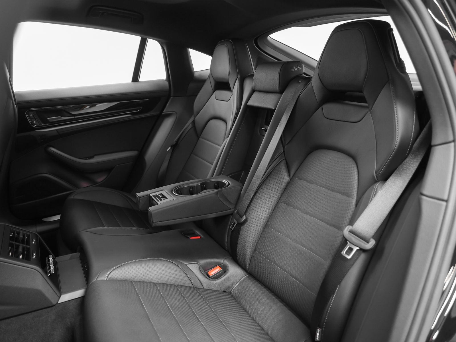 2026 Porsche Panamera Panamera 4