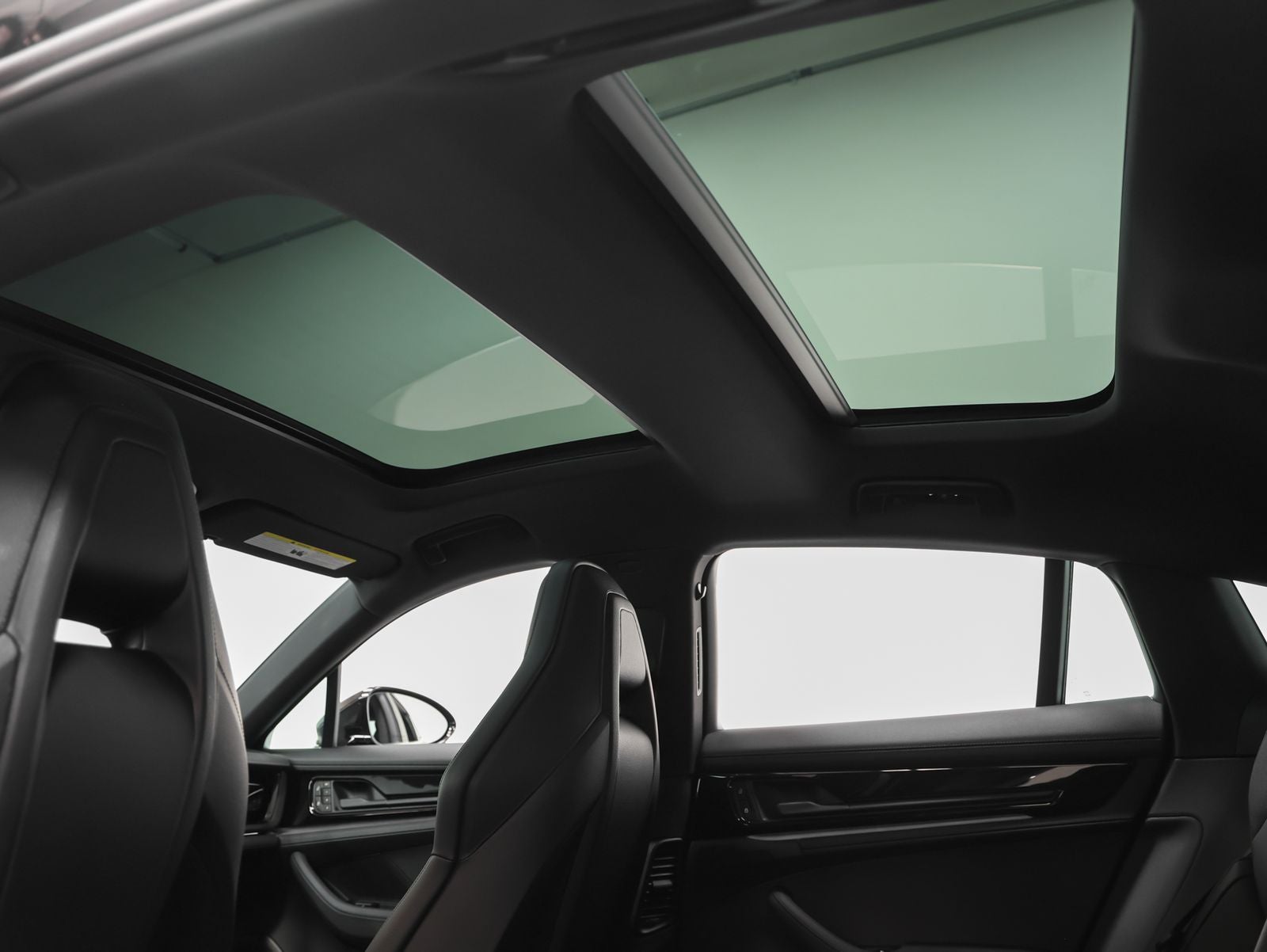 2026 Porsche Panamera Panamera 4