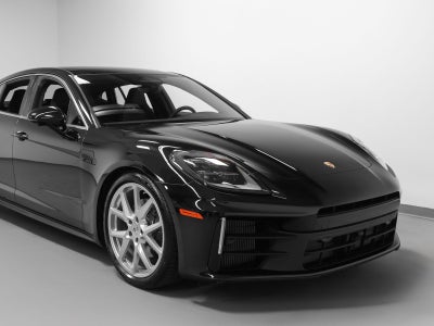 2026 Porsche Panamera Panamera 4