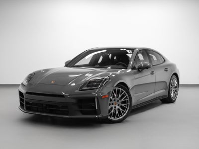 2025 Porsche Panamera 4