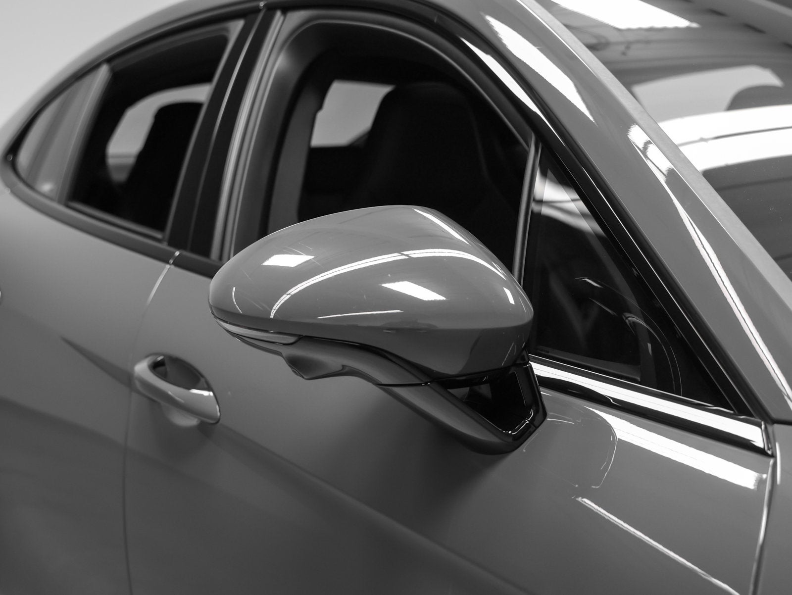 2025 Porsche Panamera 4