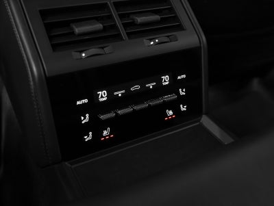 2025 Porsche Panamera 4