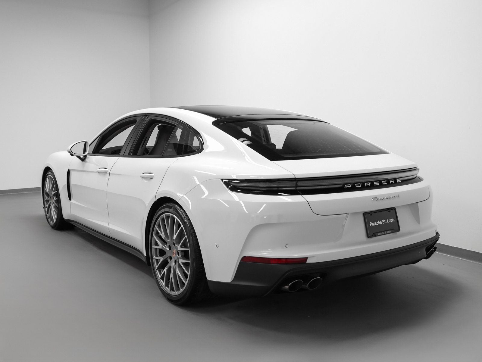 2026 Porsche Panamera Panamera 4