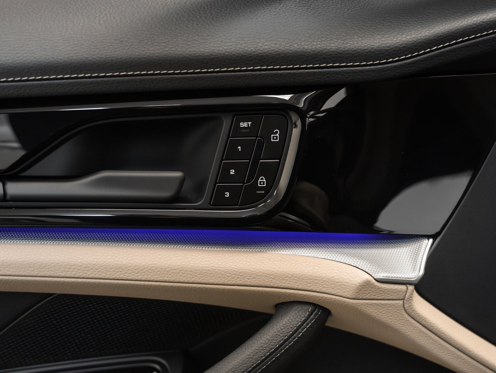 2026 Porsche Panamera Panamera 4