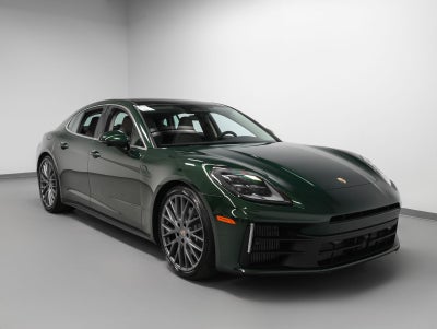 2026 Porsche Panamera Panamera 4