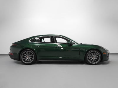 2026 Porsche Panamera Panamera 4