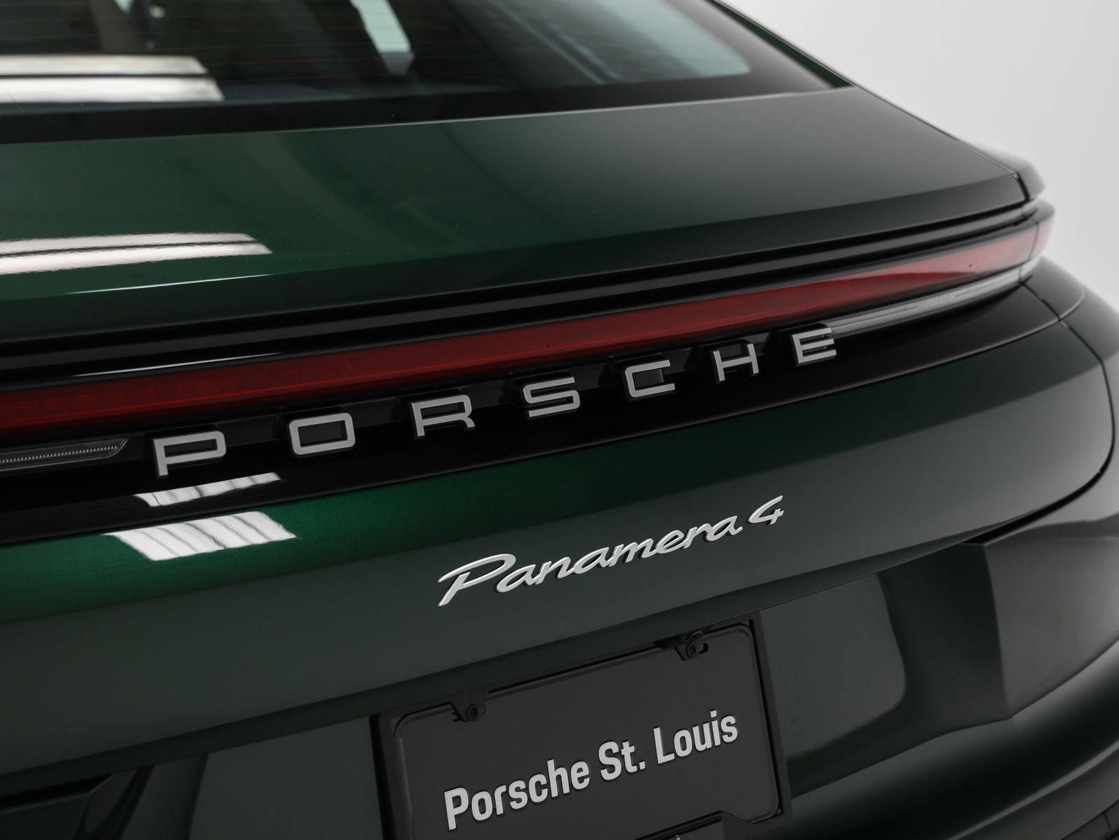2026 Porsche Panamera Panamera 4