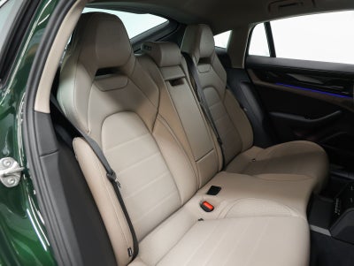 2026 Porsche Panamera Panamera 4