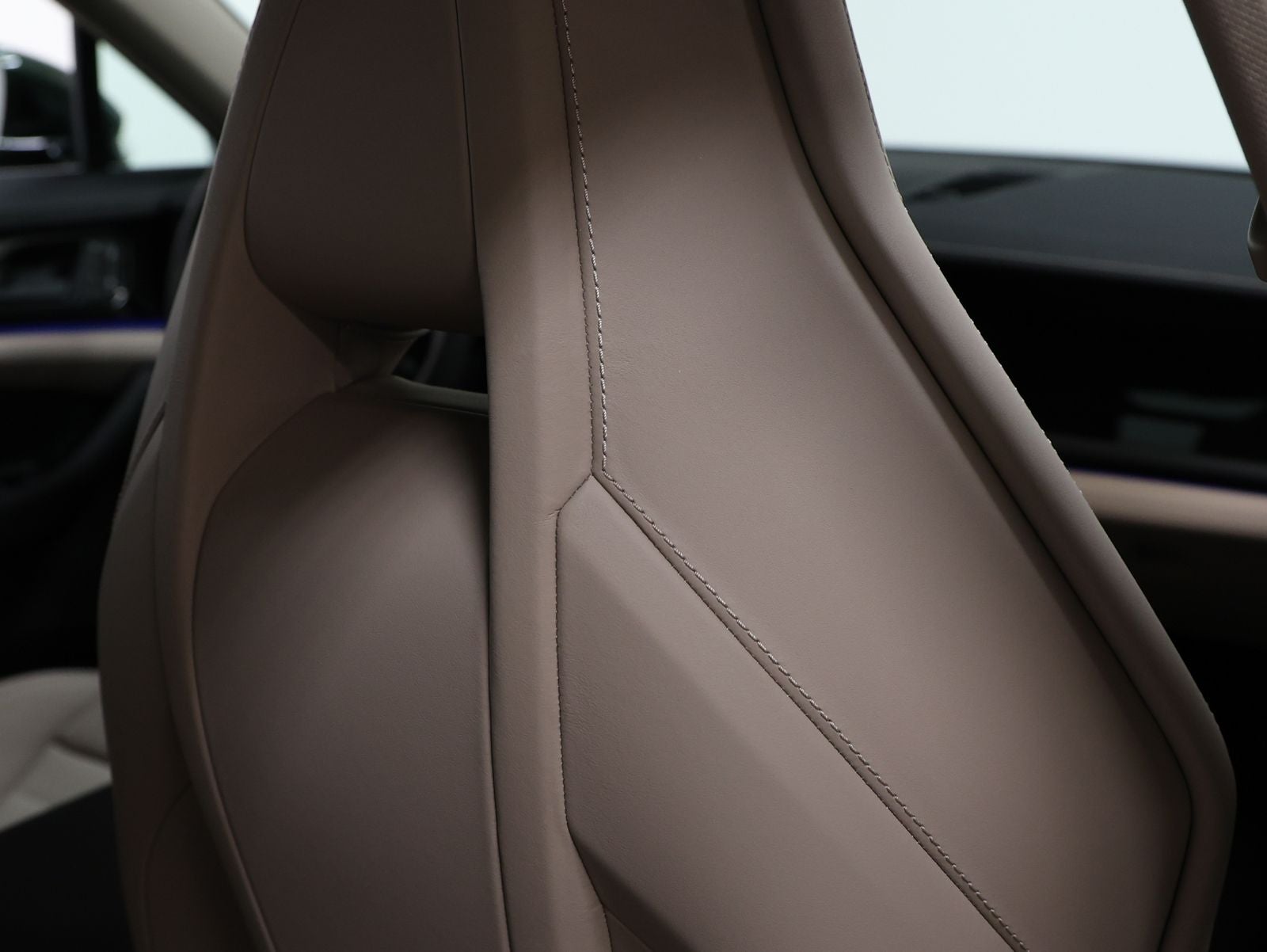 2026 Porsche Panamera Panamera 4