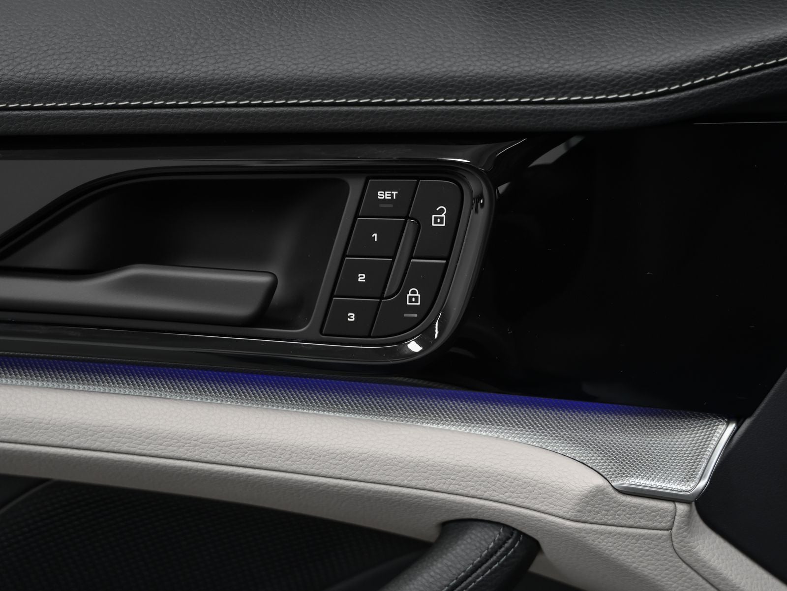 2026 Porsche Panamera Panamera 4
