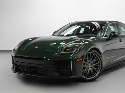 2026 Porsche Panamera Panamera 4