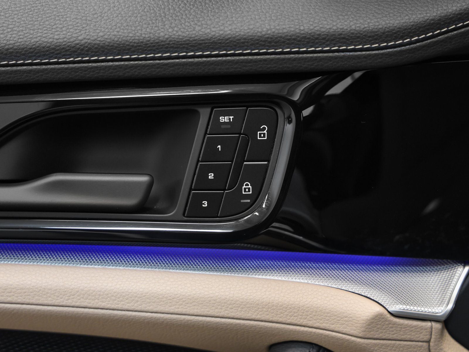 2025 Porsche Panamera Panamera 4