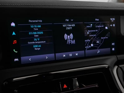 2025 Porsche Panamera 4