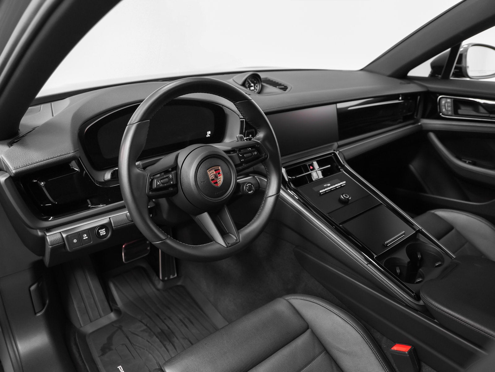 2025 Porsche Panamera 4
