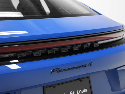 2026 Porsche Panamera Panamera 4