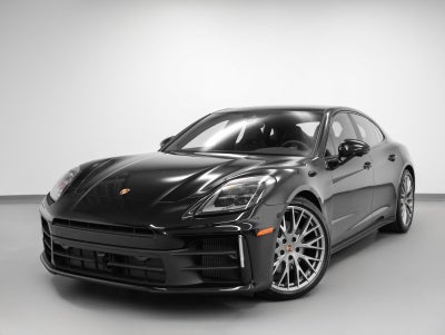 2025 Porsche Panamera Panamera 4