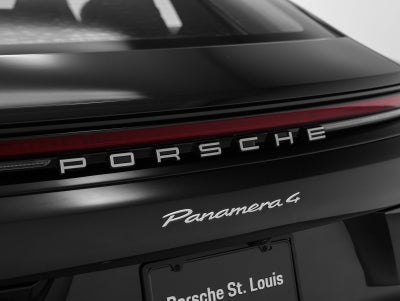 2025 Porsche Panamera Panamera 4
