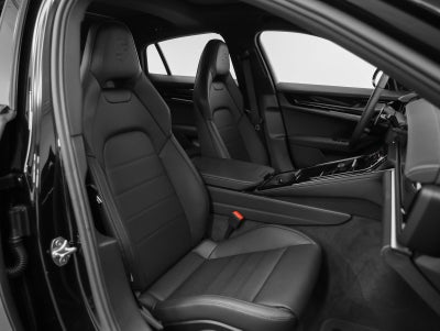 2025 Porsche Panamera Panamera 4