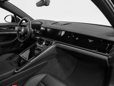 2025 Porsche Panamera Panamera 4