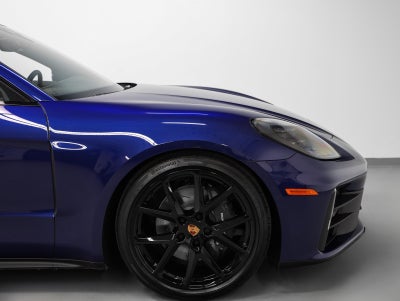 2026 Porsche Panamera Panamera 4