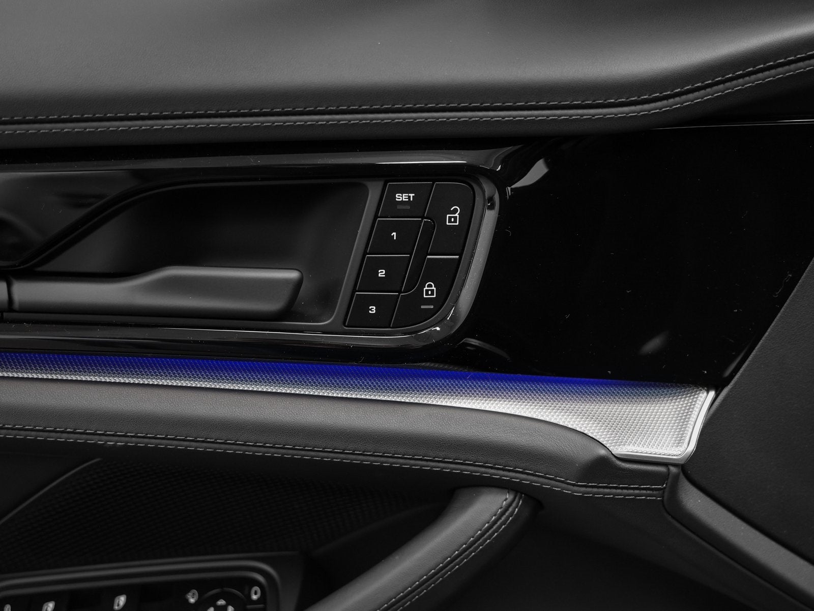 2026 Porsche Panamera Panamera 4