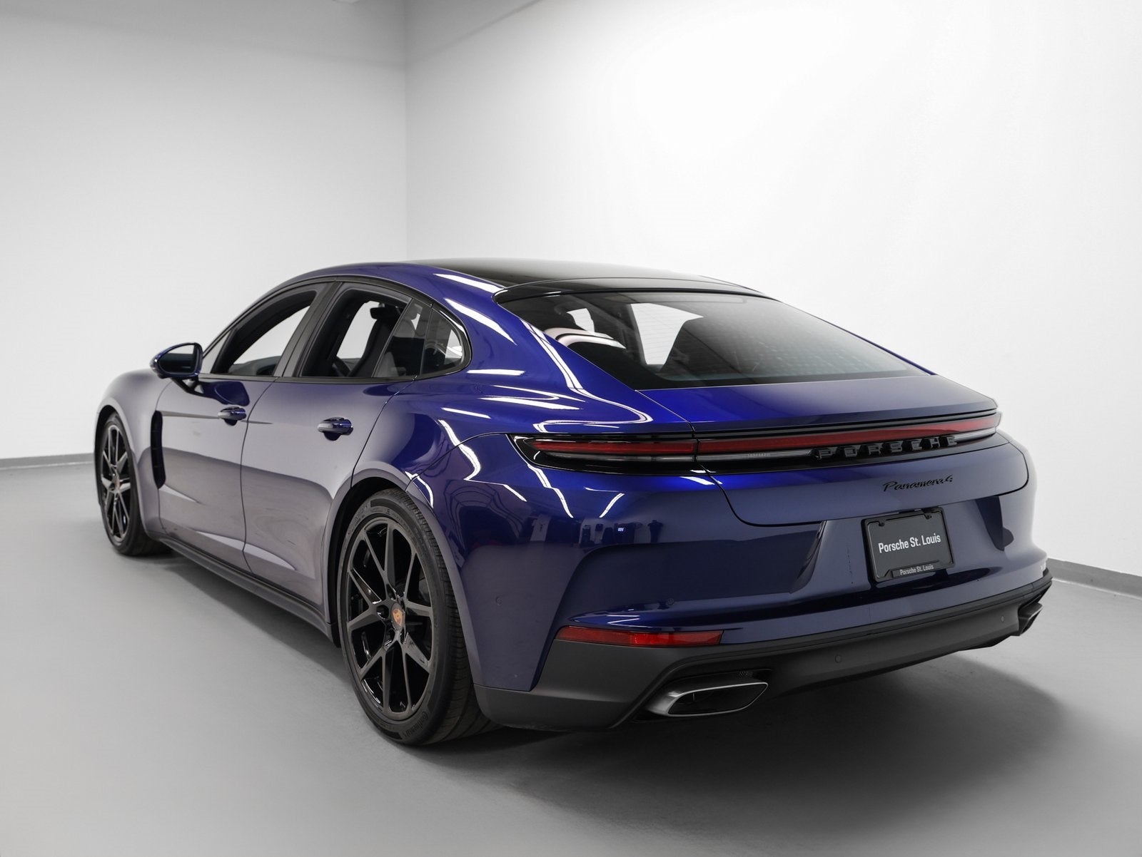 2026 Porsche Panamera Panamera 4