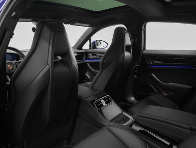 2026 Porsche Panamera Panamera 4