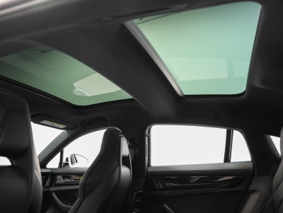 2026 Porsche Panamera Panamera 4