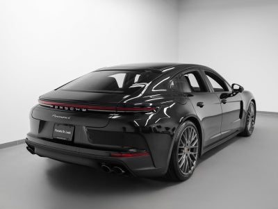 2026 Porsche Panamera Panamera 4