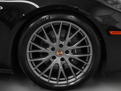 2026 Porsche Panamera Panamera 4