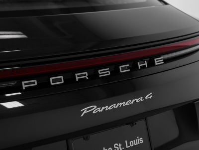 2026 Porsche Panamera Panamera 4