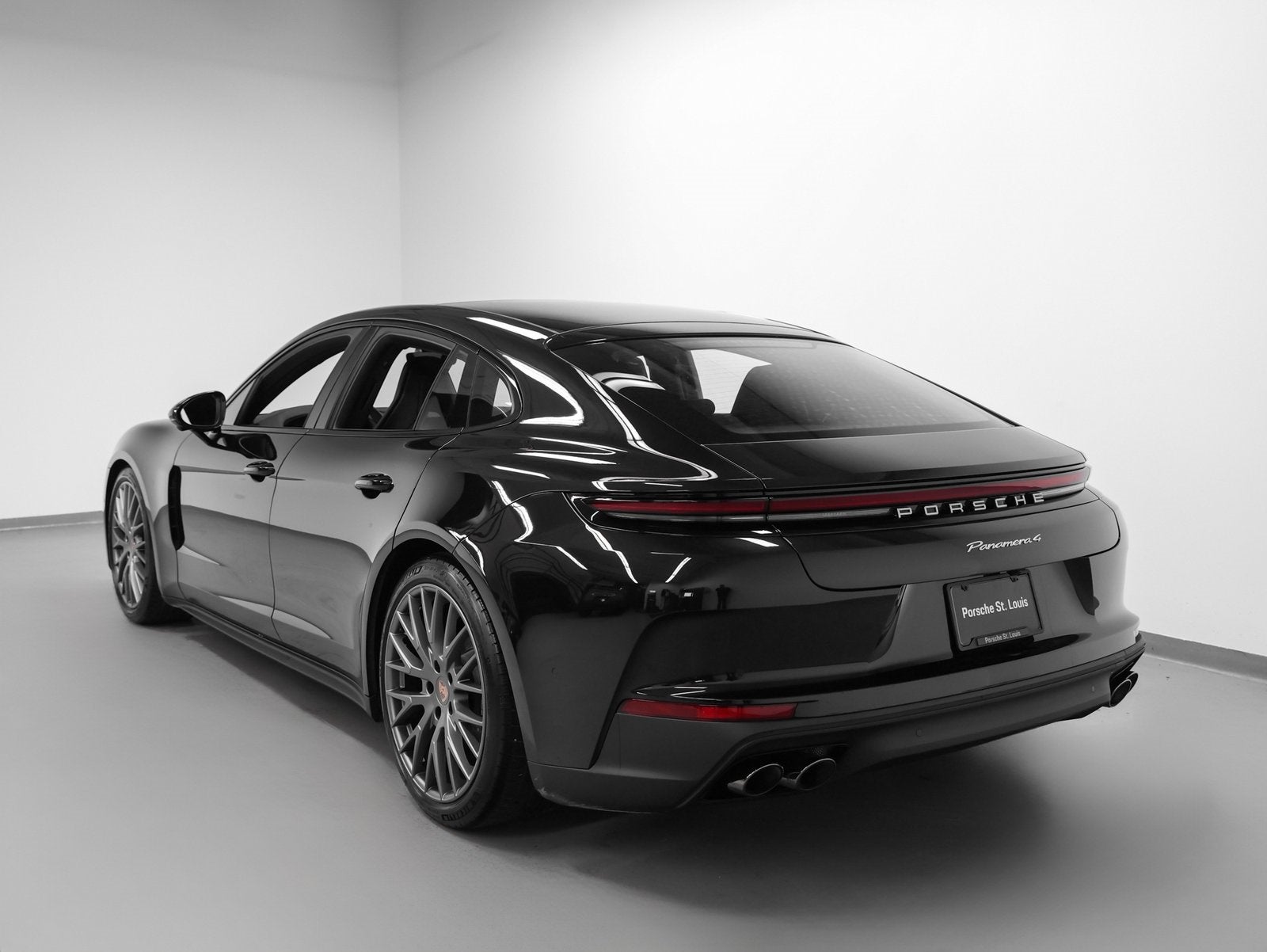 2026 Porsche Panamera Panamera 4