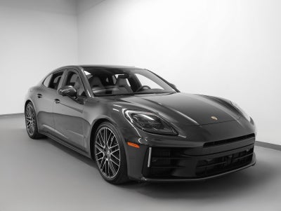 2025 Porsche Panamera Panamera 4
