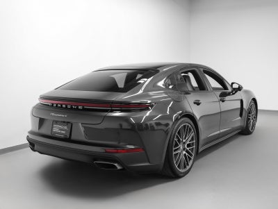 2025 Porsche Panamera Panamera 4