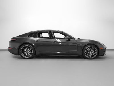 2025 Porsche Panamera Panamera 4