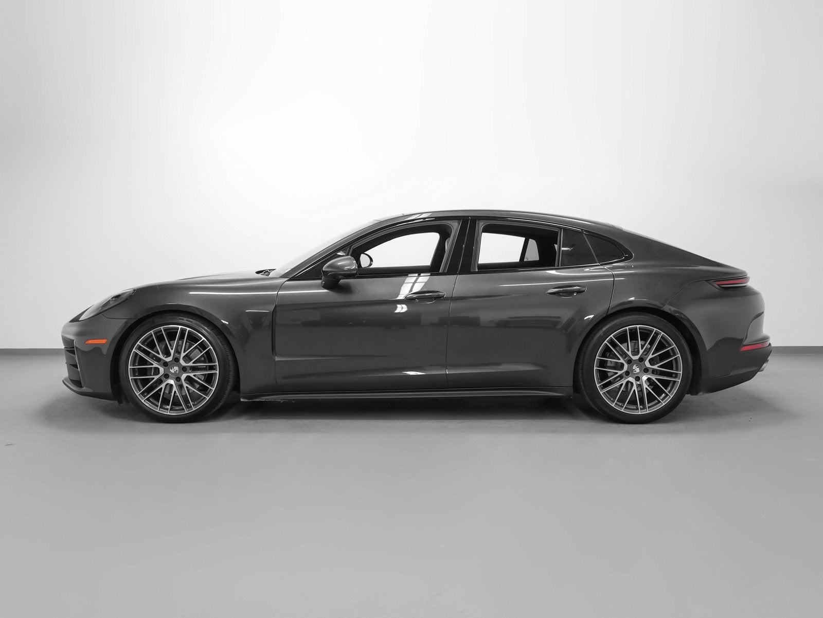 2025 Porsche Panamera Panamera 4